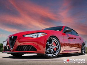 Alfa Romeo Giulia Side Skirts - Carbon Fiber - Lusso Alfa Romeo Giulia Side Skirts - Carbon Fiber - Lusso